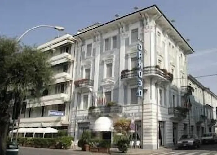 Отель Garden Виареджо