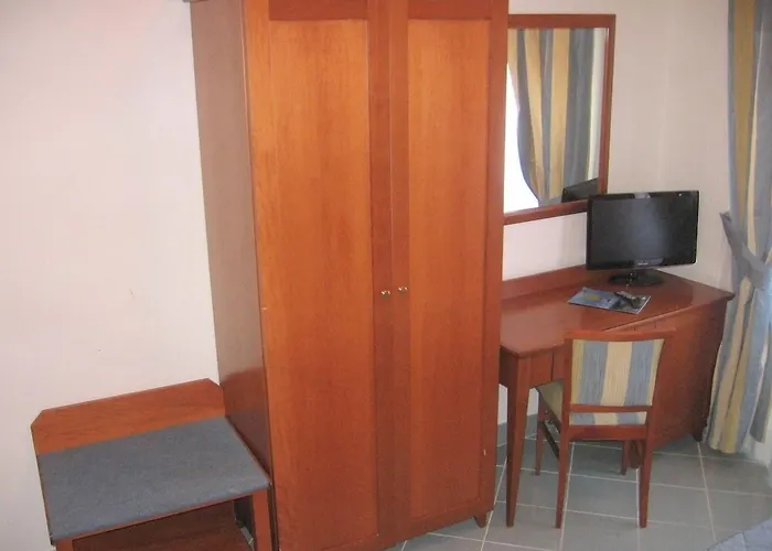 Garden 3* Виареджо